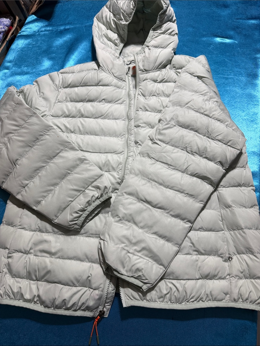 Ozark Trail Men's Hooded Puffer Jacket in Light Gray